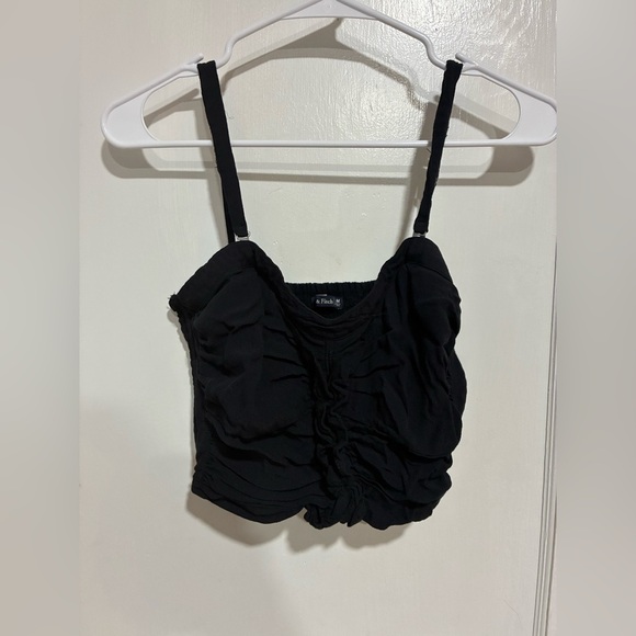 Abercrombie & Fitch Black Ruffled Camisole Crop Top Size M - Picture 1 of 4